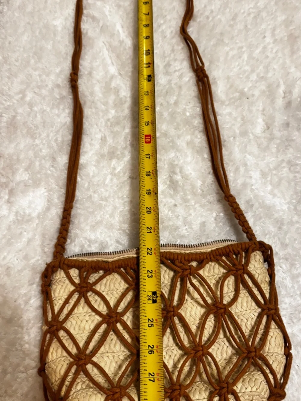 Universal Thread Women’s Boho Crossbody Bag Full Zip - Picture 9 of 11